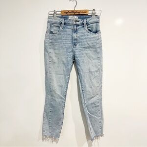 Abercrombie & Fitch Super Skinny High Rise Jean